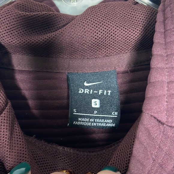 Nike Dri Fit Ribbed Burgundy Hoodie Sweatshirt Sz Small! - Picture 4 of 9